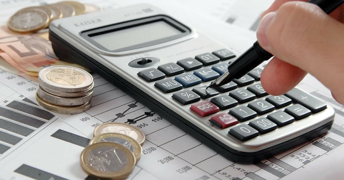 Microcrédito e Finanças Populares